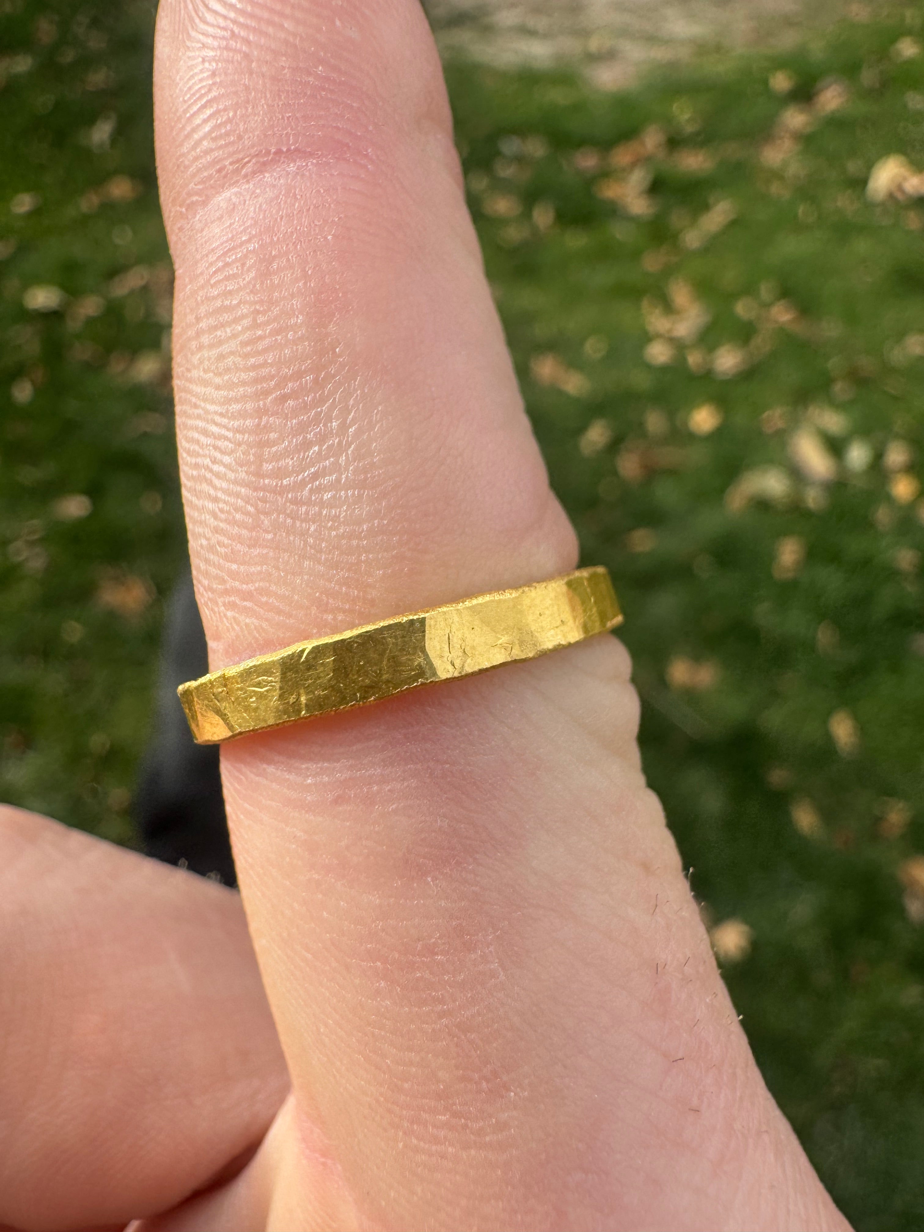 5-Gram Hammered 24k Pure Gold Band