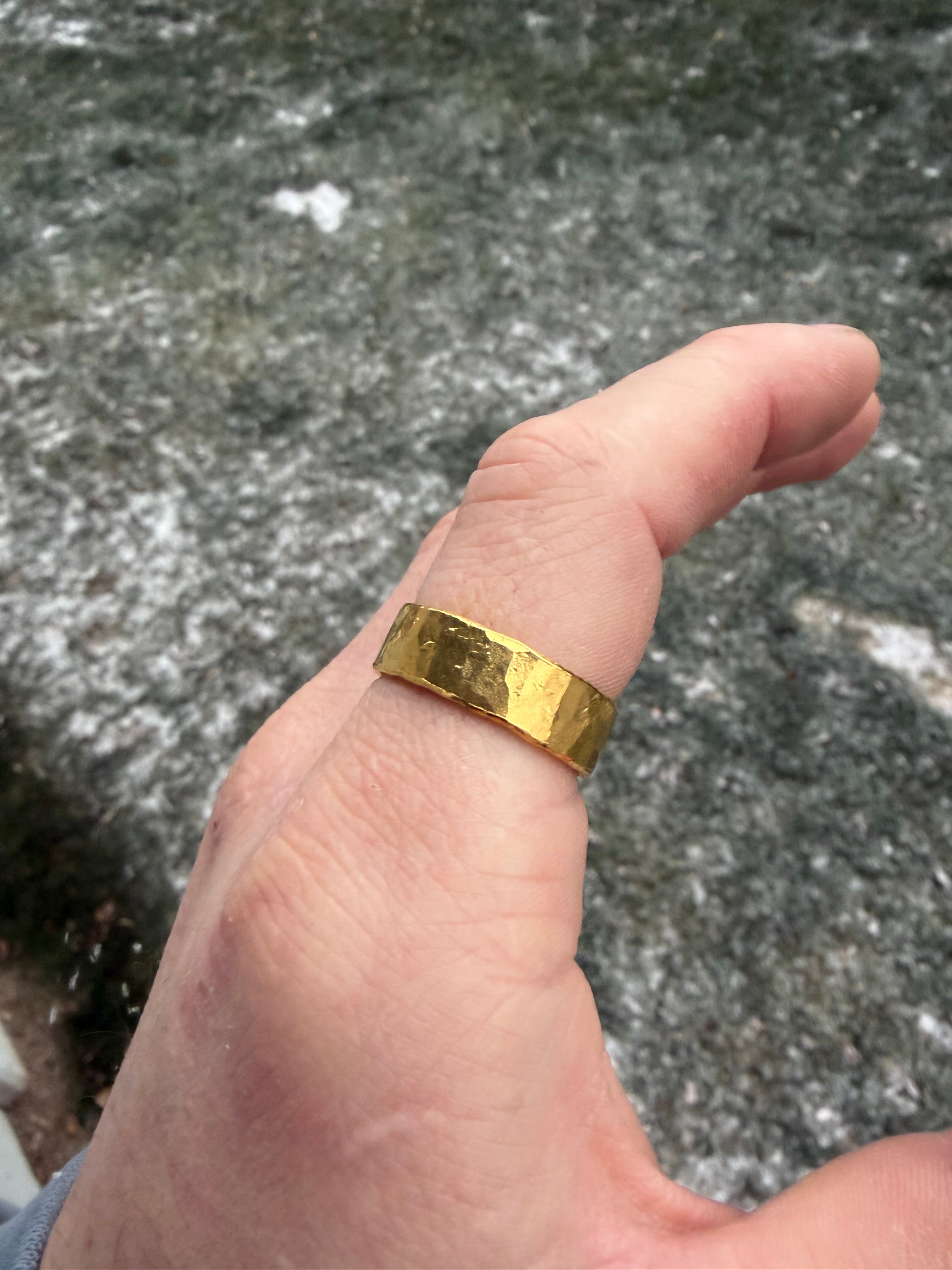 15-Gram Hammered 24k Pure Gold Band